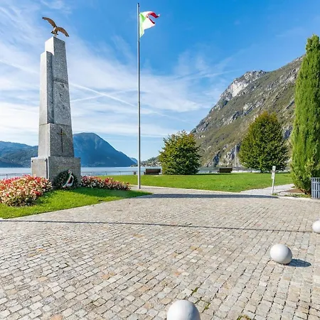 Res, Greta - Orta Appartement Oggebbio